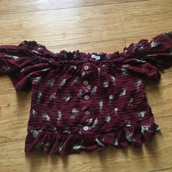 Off the shoulder smocked crop top!! - Picture 2 of 4